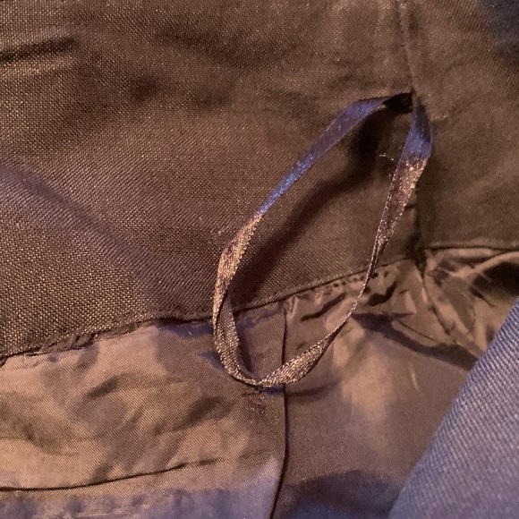 NWOT connection 18 black skirt with appliqué. Size medium. - Picture 7 of 12